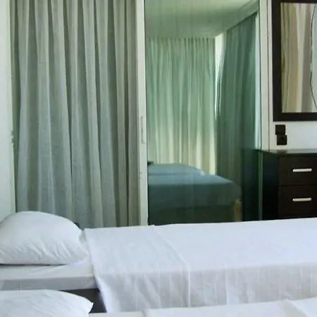 First Class Didim Hotel 4*