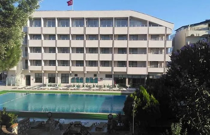 Hotel First Class Didim 4*