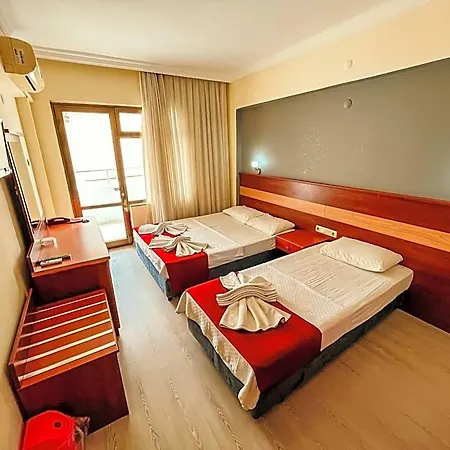 Hotel First Class Didim