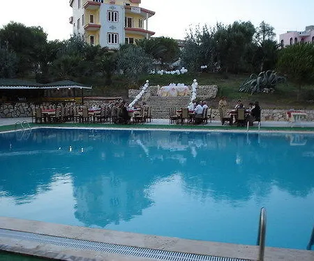 First Class Didim Hotel